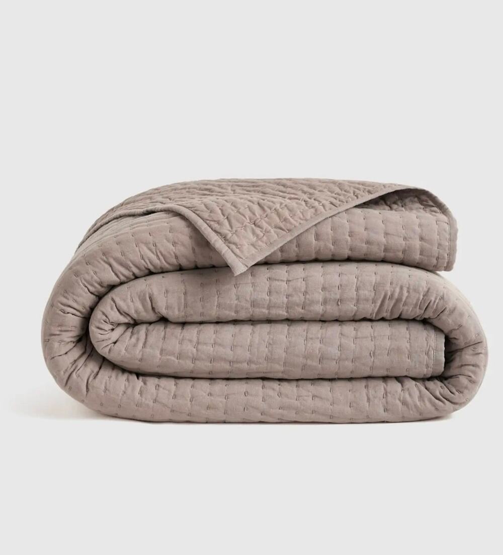 NWOT Quince European Linen Cotton Stitch Quilt King Cal King Stone MSRP $169.90